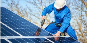 Installation Maintenance Panneaux Solaires Photovoltaïques à Le Plessis-Lastelle